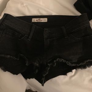 Hollister shorts size 3 // waist 26